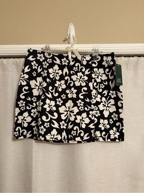 wild fable Black & White Hibiscus Floral Mini Skirt